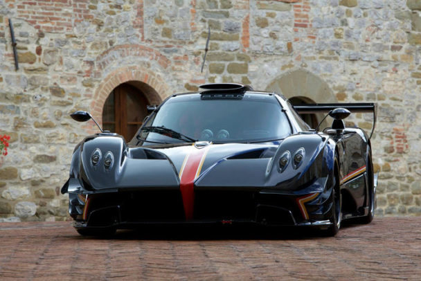 Pagani zonda revolution