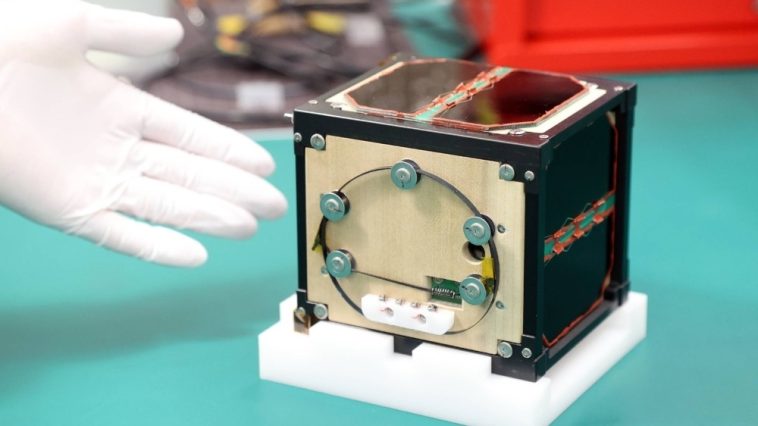 LignoSat: El primer satélite hecho con madera