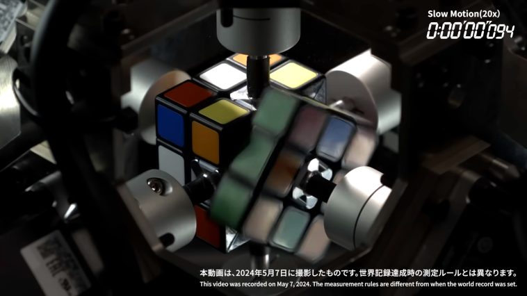 cubos Rubik con robots