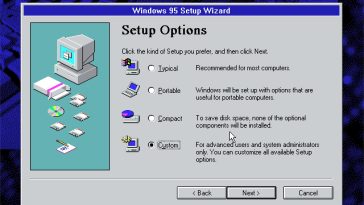 El «setup» de Windows 95 usaba tres sistemas operativos. ¿Por qué?